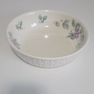 Vintage Pfaltzgraff Floral/Grape Patterned Ceramic Bowl